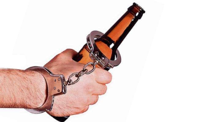 पटना : शराब पीने व पकड़े जाने पर मिल सकेगी जमानत, नहीं होंगे जिलाबदर