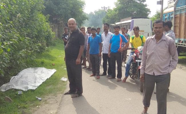 झारखंड : विक्षिप्त की पत्थर से कूचकर हत्या