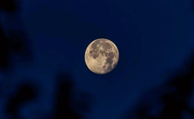 27-28 जुलाई को शताब्दी का सबसे लंबा संपूर्ण चंद्रग्रहण, 4 राशि वालों को हो सकती हैं परेशानियां, इन बातों का रखें ध्यान