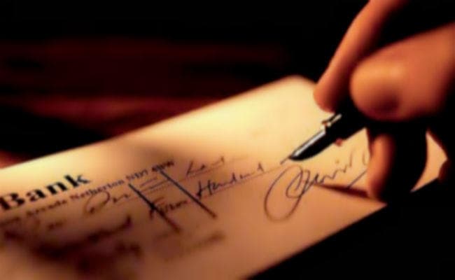 दो राइस मिलों के चार करोड़ का चेक बाउंस, छह माह बाद दर्ज हुई प्राथमिकी, 51 राइस मिलों पर 60 करोड़ बकाया