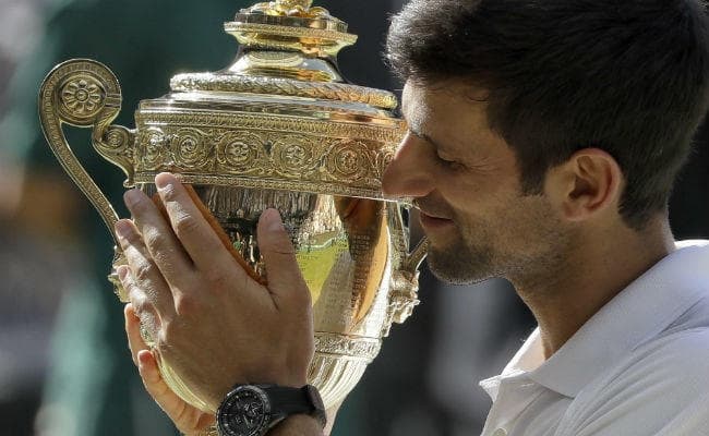 जोकोविच ने चौथे विंबलडन खिताब का जश्न घास खाकर मनाया