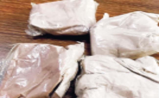 एक करोड़ की हेरोइन के साथ तस्कर गिरफ्तार