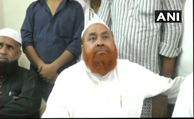 समाजवादी पार्टी के नेता ने की ट्रिपल तलाक की वकालत, कहा हत्या करने से बेहतर तलाक देना