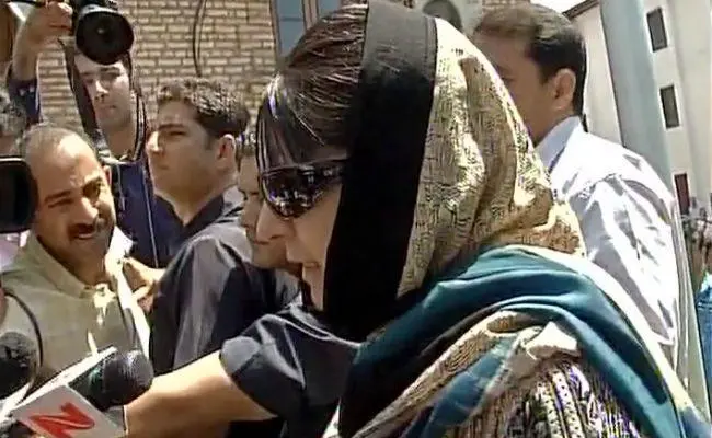 बोलीं महबूबा- भाजपा से गठबंधन करके जहर का पिया प्याला