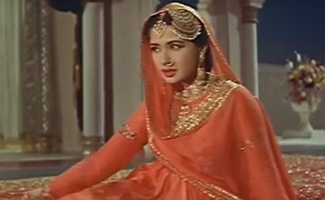 बर्थडे: इस वजह से मीना कुमारी को अनाथालय छोड़ आये थे उनके पिता, जानें ये खास बातें