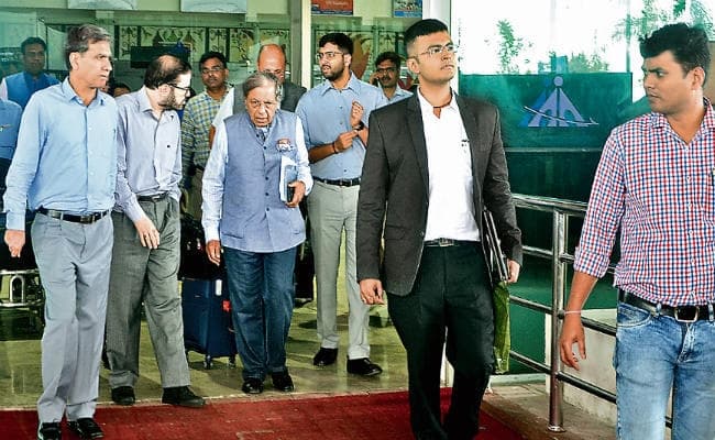 रांची :पंचायत के तीनों स्तरों को पैसा देने पर बनेगी आम सहमति : एनके सिंह