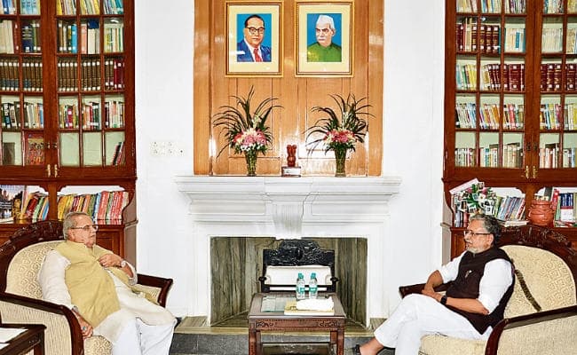 राज्यपाल से उपमुख्यमंत्री ने की शिष्टाचार मुलाकात