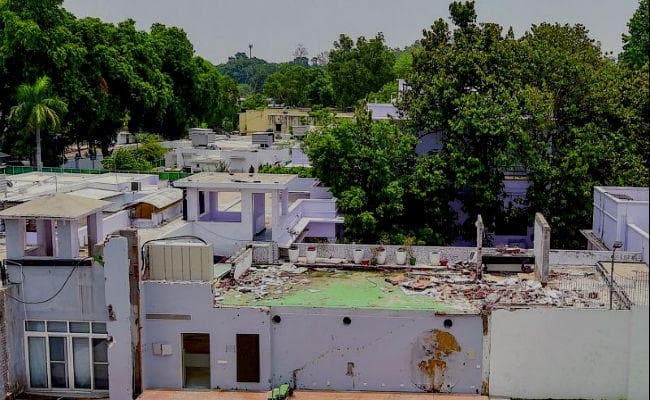 सरकारी बंगले पर तोड़फोड़ के लिए पूर्व सीएम अखिलेश को 10 लाख का रिकवरी नोटिस