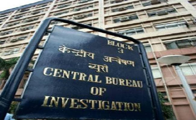 Cambridge Analytica मामले में सरकार से मिली सूचनाओं पर जांच कर रही CBI