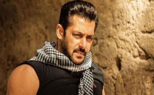अब कोर्ट की इजाजत के बगैर देश के बाहर नहीं जा सकेंगे दबंग खान