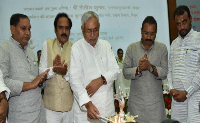 आरक्षण को कोई भी ताकत खत्म नहीं कर सकती, देंगे हर कुर्बानी : CM नीतीश