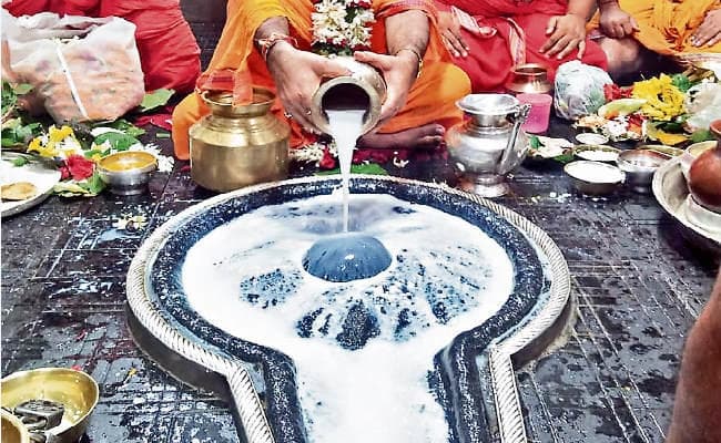 ज्योतिर्लिंगों से जुड़ा है सृष्टि का सारा रहस्य