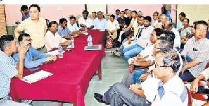 चाय श्रमिकों की समस्या दूर नहीं करना चाहती है पश्चिम बंगाल सरकार: माकपा