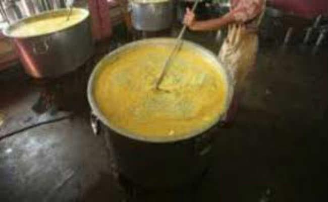 बऊबाजार : मिड डे मील में मिली छिपकली