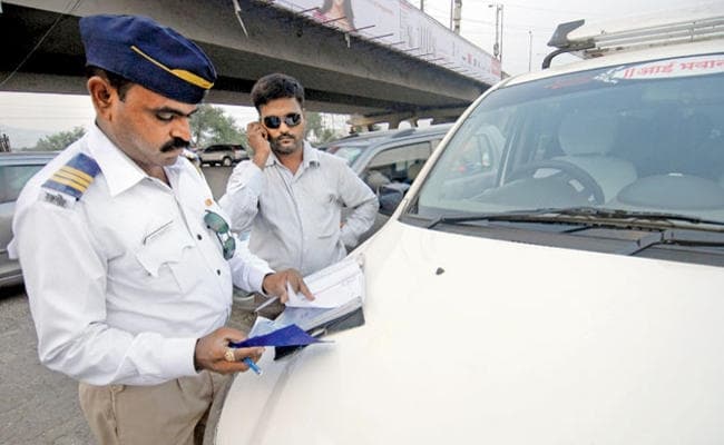 ट्रैफिक पुलिस नहीं ले पायेगी लाइसेंस और वाहन के ओरिजिनल दस्तावेज