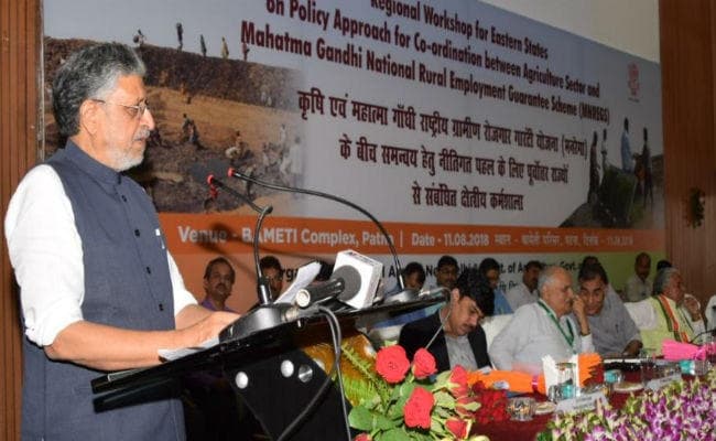 किसानों की आमदनी बढ़ाने में मनरेगा का सर्वाधिक लाभ बिहार को : सुशील मोदी