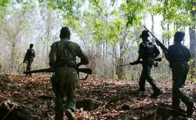 चाईबासा में नक्सलियों के IED ब्लास्ट से फिर CRPF जवान जख्मी, मिसिर बेसरा की गिरफ्तारी के लिए चल रहा ऑपरेशन