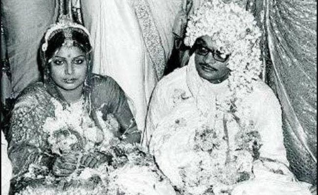 B''Day: बेटी के जन्म के 1 साल बाद ही पत्नी से अलग हो गये थे गुलजार