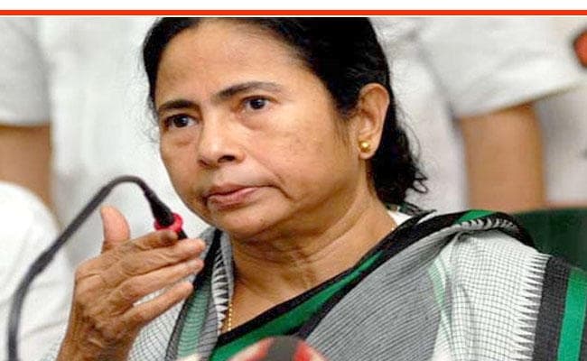 बाढ़ पीड़ितों की मदद को आगे आया बंगाल, 10 करोड़ देगी सरकार