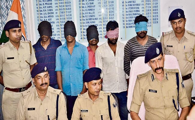 पटना : हत्या व लूट को अंजाम देने वाले गिरोह के पांच गिरफ्तार