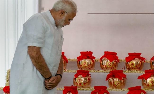 वाजपेयी की अस्थियों पर शुरू हुई राजनीति, कांग्रेस ने लगाया आरोप