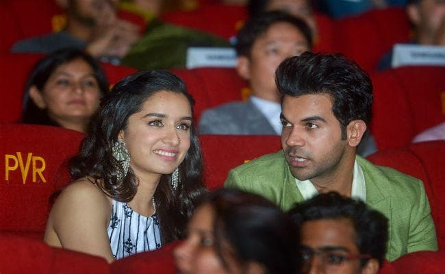 PVR मल्टीप्लेक्स में अब सैमसंग के LED स्क्रीन पर दिखायी जायेगी Film