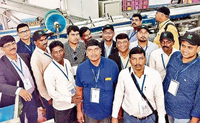 इजराइल गये झारखंड के किसानों ने ली फूड प्रोसेसिंग की जानकारी