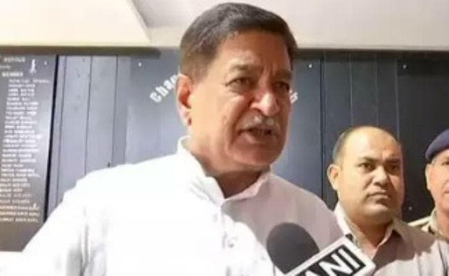 जानें, वह कौन भाजपा सांसद है जो बनाने जा रहा है अपनी पार्टी