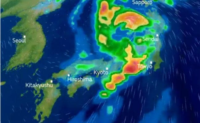 VIDEO : जापान में 25 साल का सबसे शक्तिशाली तूफान, देखें कैसे पत्ते की तरह उड़ गया ट्रक