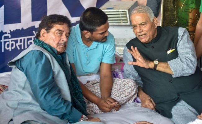 केजरीवाल की रैली में शामिल होंगे यशवंत सिन्हा और शत्रुघ्न