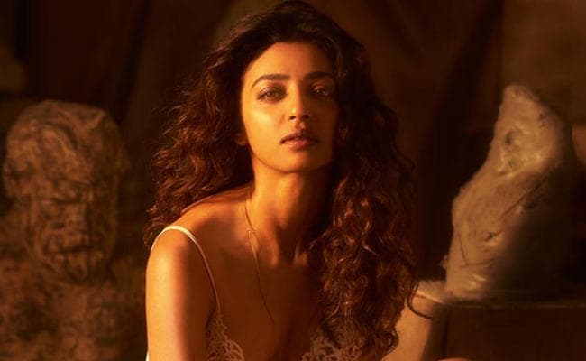 बर्थडे : न्यूड सीन को लेकर सुर्खियों में आ गईं थी राधिका आप्टे, आज हैं वेब सीरीज स्टार