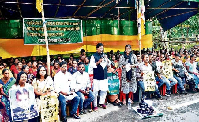 रांची : सीडब्ल्यूसी पर कार्रवाई करे सरकार बच्चों की मौत की जांच कराये : बंधु तिर्की