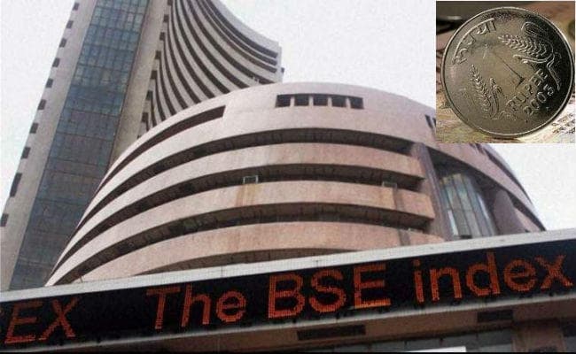 रुपये के रिकॉर्ड निचले स्तर पर पहुंचने से सेंसेक्स 468 अंक गिरकर 38000 के नीचे