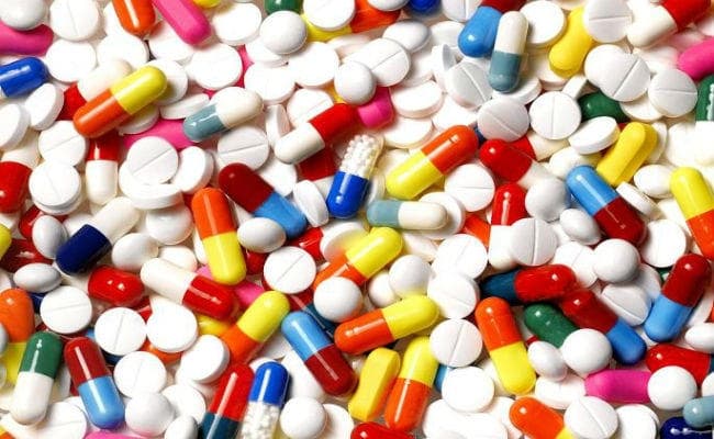 सरकार ने सेरिडॉन और विक्स एक्शन 500 जैसी 328 दवाओं पर लगायी रोक