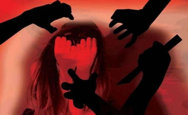 बुंडू : जमशेदपुर की किशोरी के साथ बुंडू में तीन लोगों ने दो दिनों तक किया गैंग रेप