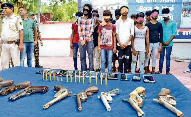 पटना : दानापुर कोर्ट में बमबारी कर शातिर को छुड़ाने की थी तैयारी, 16 गिरफ्तार