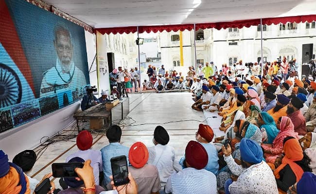 पीएम मोदी ने की जत्थेदार से बात, कहा मन निर्मल व पवित्र होगा तभी होगी सेवा