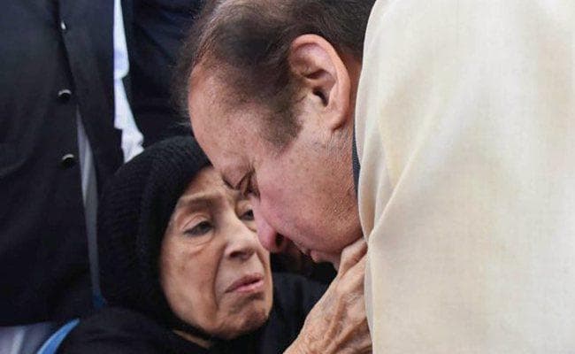 पेरोल खत्म, नवाज शरीफ और बेटी-दामाद को वापस आडियाला जेल भेजा गया