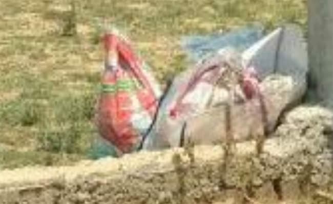 मालदा : लावारिश बम बरामद, मोबाइल टावर के नीचे रखा था बम