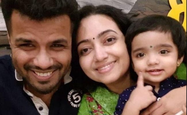 कार दुर्घटना में मशहूर संगीतकार बालाभास्कर घायल, 2 वर्षीया बेटी की मौत