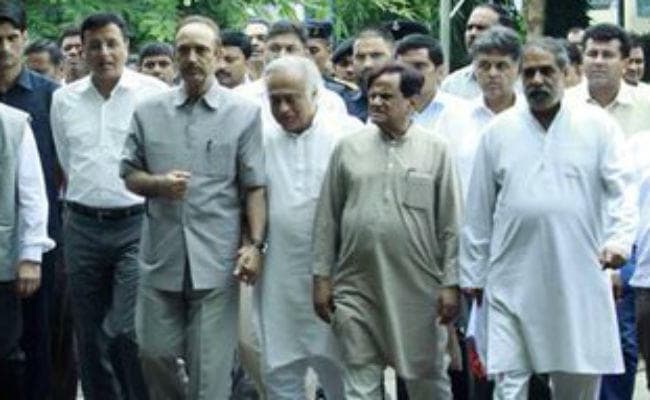 मिशन 2019: कांग्रेस नेताओं ने संभावित गठजोड़ पर की चर्चा