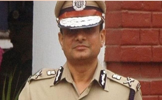 कलकत्ता उच्च न्यायालय ने राजीव कुमार को अग्रिम जमानत दी