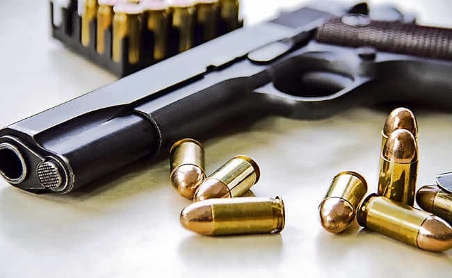 फर्जी लाइसेंस पर हो रही हथियारों की खरीद- बिक्री, राज्य में सैकड़ों मामले उजागर