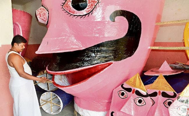 रांची में आज कई जगह जलेगा रावण, मोरहाबादी में रंग-बिरंगी आतिशबाजी होगी आकर्षण का केंद्र