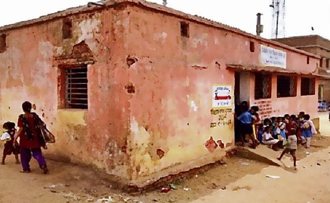 20 बड़े राज्यों में बिहार सबसे अंतिम 20वें पायदान पर, 74% प्राइमरी स्कूलों में है कम शिक्षक