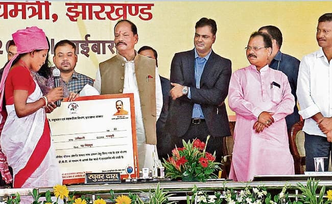 चाईबासा : 11.51 लाख किसानों के खाते में भेजे गये 452 करोड़