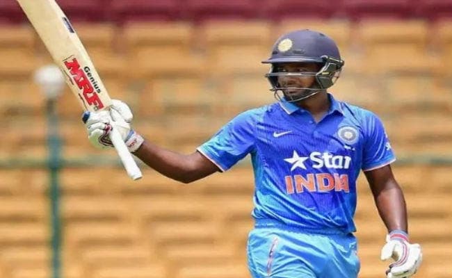 वनडे में 21 चौके और 10 छक्कों की मदद से इस क्रिकेटर ने जड़ दिया दोहरा शतक, रिकॉर्ड