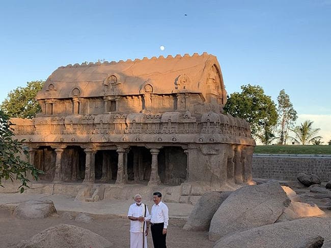 शी जिनपिंग के साथ महाबलीपुरम में मोदी की मुलाक़ात, देखें कुछ खास तस्वीरें