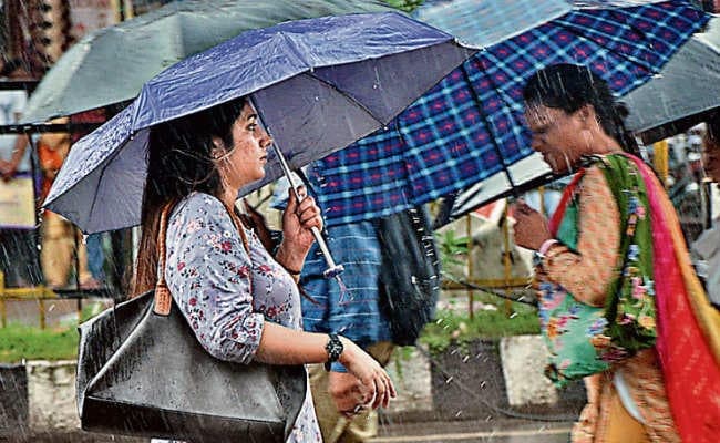 लौट रहा मॉनसून झारखंड पहुंचा, हुई झमाझम बारिश