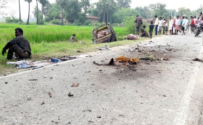 औरंगाबाद : दो ऑटो की टक्कर के बाद विस्फोट, एक की मौत, पांच घायल, चार यात्री और ड्राइवर फरार